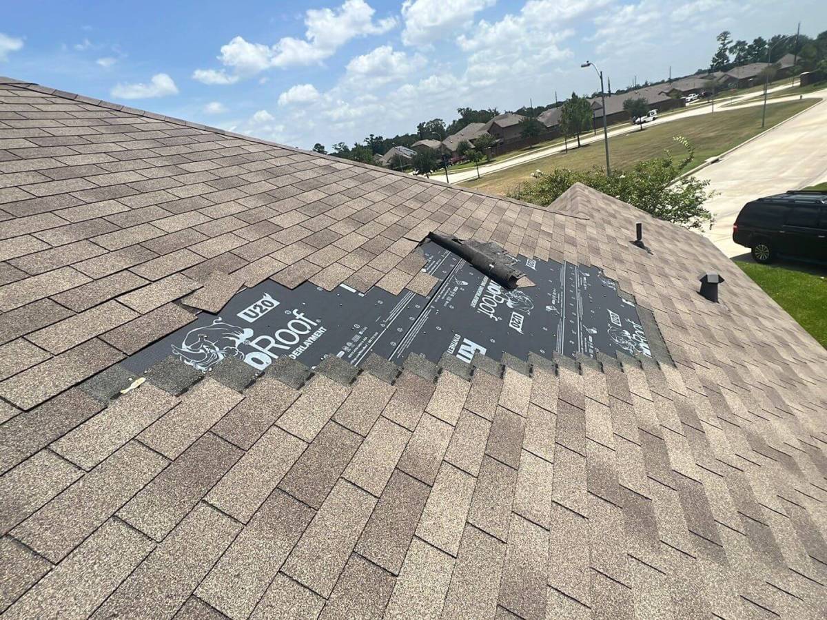 Wind Damage Missing Shingles Hhh Roofing Construction